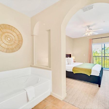 אורלנדו Stunning 2Br Condo With Hot Tub And Pool, Near Disney! מראה חיצוני תמונה