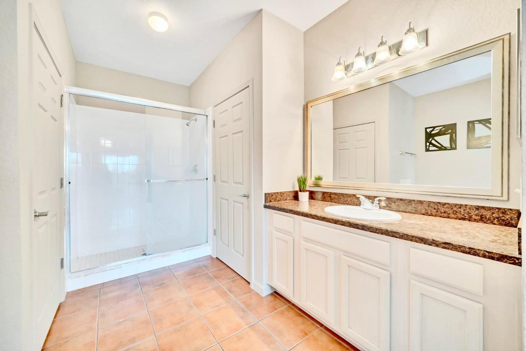 אורלנדו Stunning 2Br Condo With Hot Tub And Pool, Near Disney! מראה חיצוני תמונה