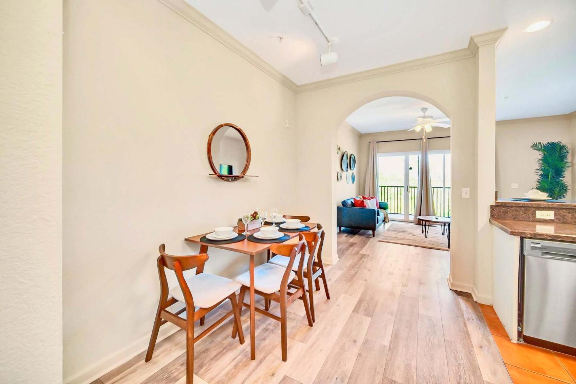 אורלנדו Stunning 2Br Condo With Hot Tub And Pool, Near Disney! מראה חיצוני תמונה